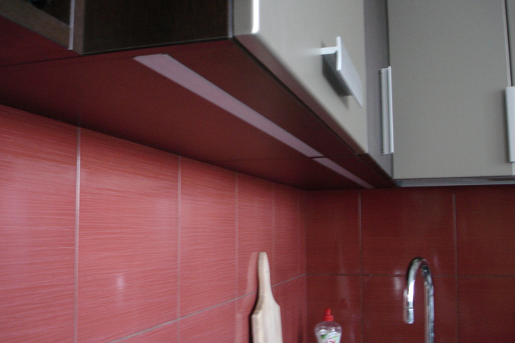led-profile4.jpg