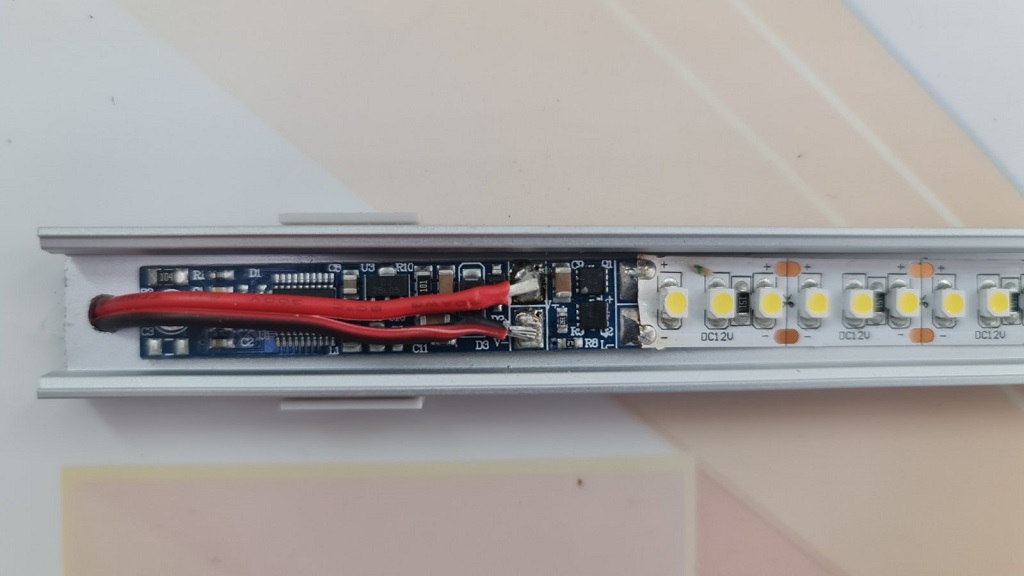 touch-aluminium-led-profile-touch-switch-dimmer-td011-volka-lighting-3.jpg touch-aluminium-led-profile-touch-switch-dimmer-td011-volka-lighting-3.jpg
