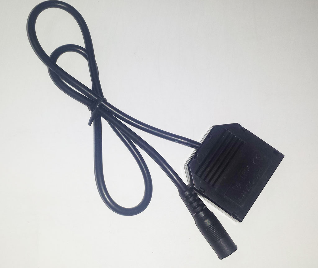 4-port-dc-hub-1.jpg 4-port-dc-hub-1.jpg
