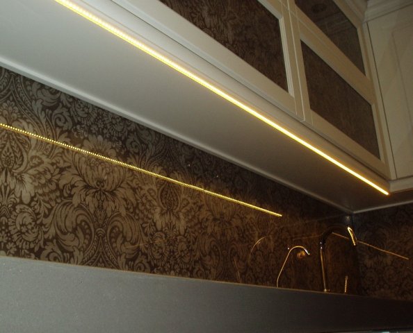 led-light-profile-under-cabinet.jpg led-light-profile-under-cabinet.jpg