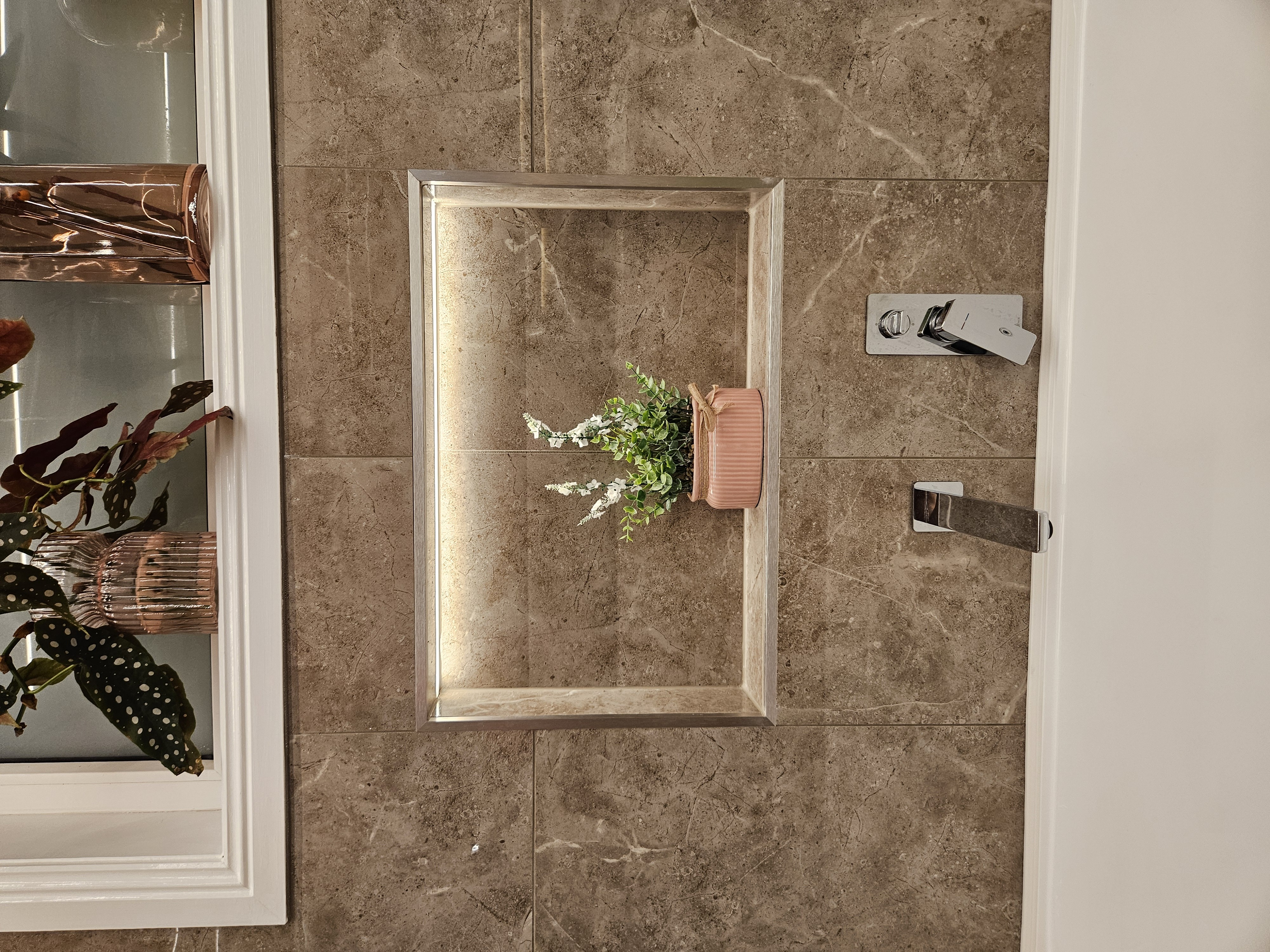 Decor accent niche